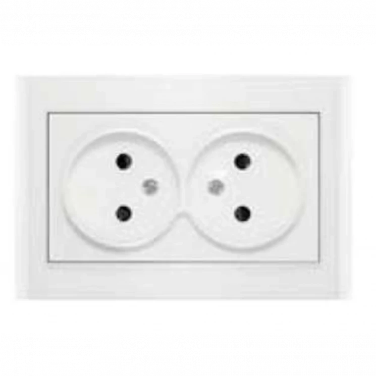 Розетка 2-м СП Бриллиант 16А IP20 без заземл. защ. шторки бел. UNIVersal 7947526