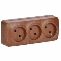 Розетка 3-м ОП GLORY РС23-2-ХД 10А без заземл. дуб IEK ERH30-K24-10