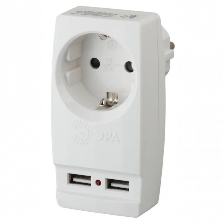 Адаптер 1-м с заземл. Polynom SP-1e-USB-W 220В 2хUSB 2100мА бел. Эра Б0026332