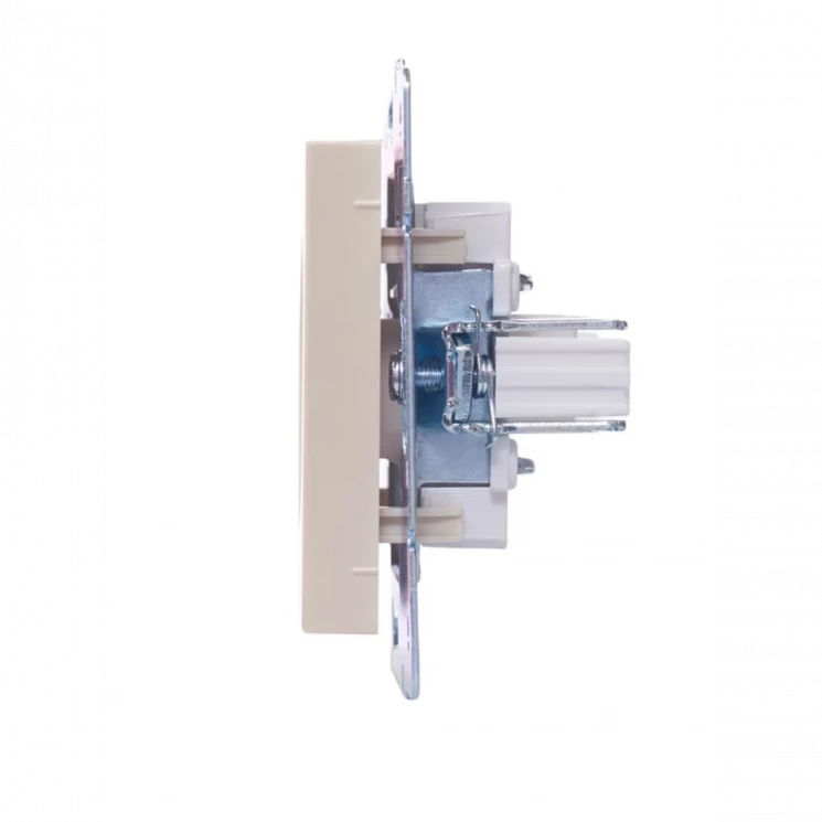 Розетка компьютерная 1-м СП Vesna механизм крем. LEZARD 742-0388-139