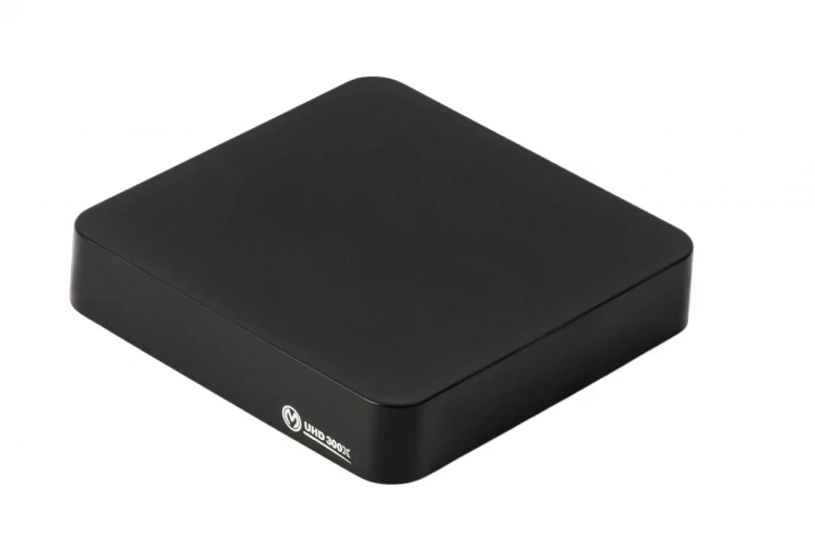 Приставка телевизионная 4K IPTV Vermax UHD300X