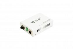 Медиаконвертер 10/100/1000-Base-T / 100/1000Base-FX с SFP-портом