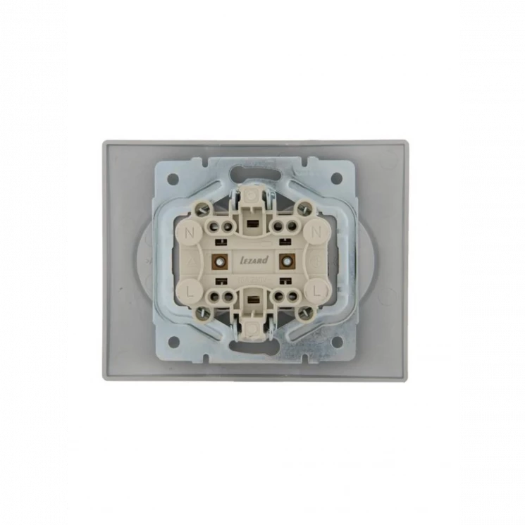 Розетка 2-м СП Karina 16А IP20 без заземл. термопласт матов. серебр. LEZARD 707-4300-128B