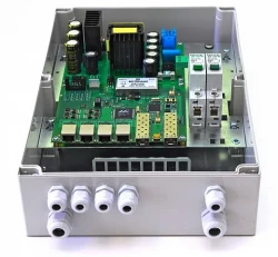Уличный управляемый PoE коммутатор TFORTIS PSW-2G+ 4FE HiPoE +2 GB SFP порта, питание 220В, IP66