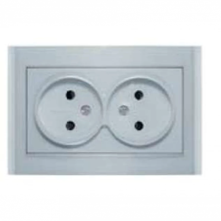 Розетка 2-м СП Бриллиант 16А IP20 без заземл. защ. шторки серебр. UNIVersal 7949773