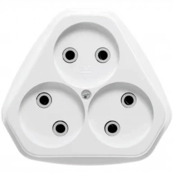 Розетка 3-м СП РС10-394 10А IP20 бел. Кунцево 5928
