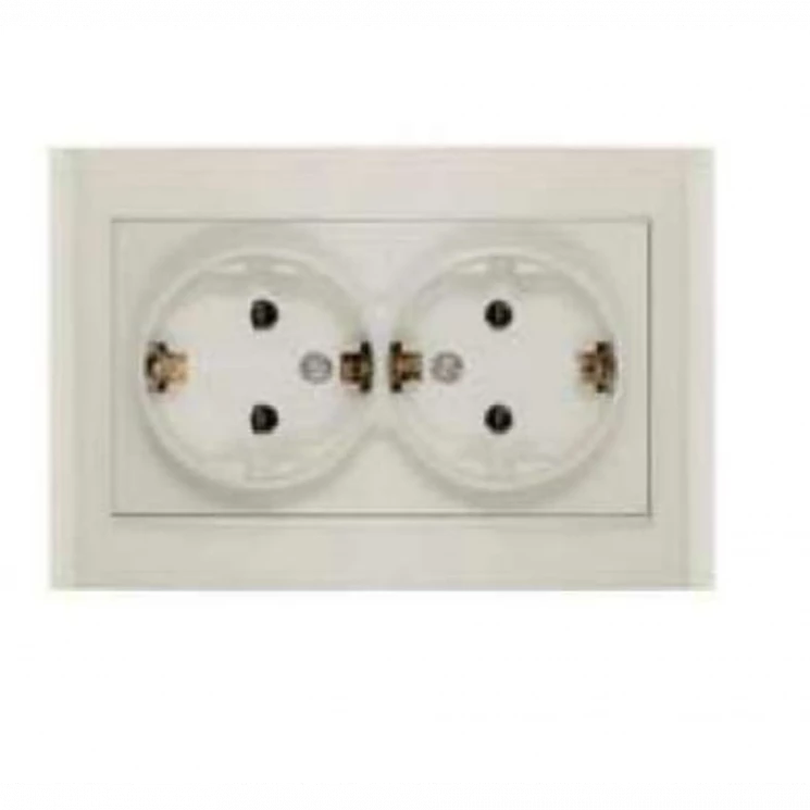 Розетка 2-м СП Бриллиант 16А IP20 с заземл. сл. кость UNIVersal 7948752