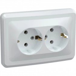 Розетка 2-м СП Вега РС12-3-ВБ с заземл. контактом без защ. шторок 16А бел. IEK ERV21-K01-16-DM