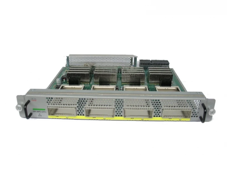 Модуль Cisco N9K-M4PC-CFP2 для серии Nexus 9300