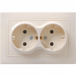 Розетка 2-м СП Кварта РС12-3-ККм 16А IP20 с заземл. без защ. шторок крем. IEK ERK24-K33-16-DM