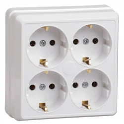 Розетка 4-м ОП Октава РС24-3-ОБ 16А IP20 с заземл. бел. IEK ERO41-K01-16-DC