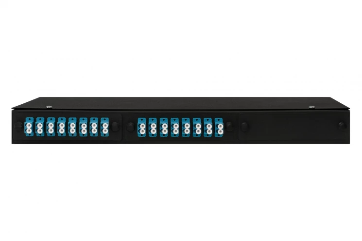 Кросс оптический 19" (ШКОС) укомплектованный на 32 LC порта, черный (комплект с розетками)