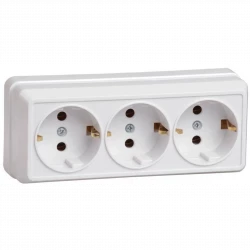 Розетка 3-м ОП Октава РС23-3-ОБ 16А IP20 с заземл. бел. IEK ERO31-K01-16-DC
