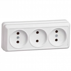 Розетка 3-м ОП Октава 10А IP20 без заземл. бел. IEK ERO30-K01-10-DC