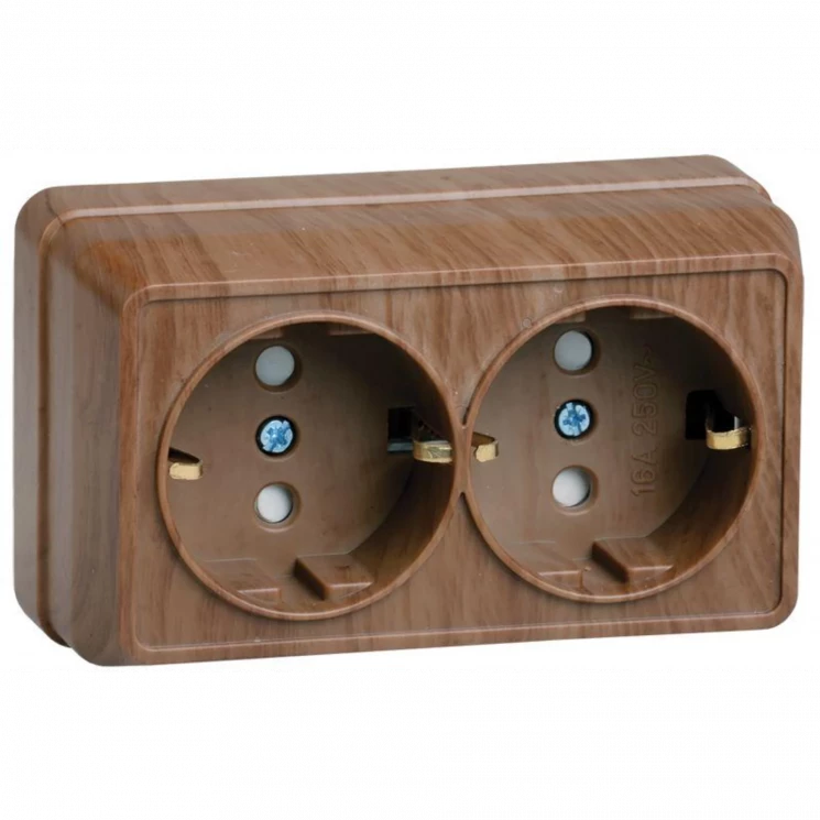 Розетка 2-м ОП Октава РСш22-3-ОД 16А IP20 с заземл. защ. шторки дуб IEK ERO24-K04-16-DC