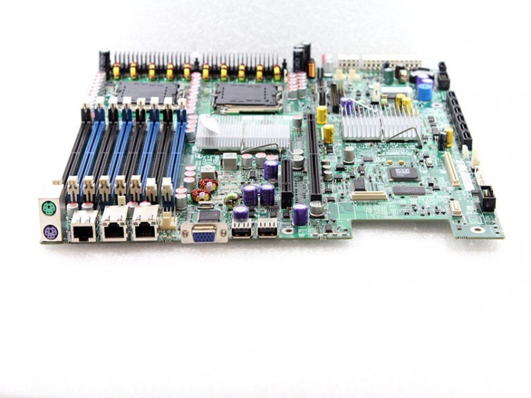 Материнская плата Intel E50232-100 i5000P Dual Socket 771 8FBD 6SATAII U100 PCI-E8x Riser SVGA 2xGbLAN E-ATX 1333Mhz 1U-E50232-100(NEW)