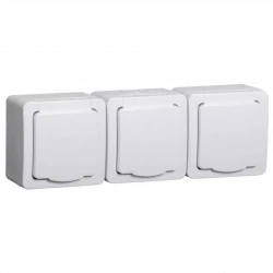 Розетка 3-м ОП Гермес Plus РСб23-3-ГПБб 16А IP54 с заземл. с крышкой бел. IEK ERMP32-K01-16-54-EC