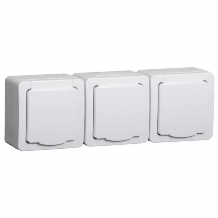 Розетка 3-м ОП Гермес Plus РСб23-3-ГПБб 16А IP54 с заземл. с крышкой бел. IEK ERMP32-K01-16-54-EC