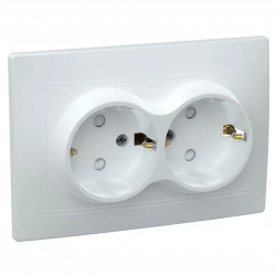 Розетка 2-м СП Кварта РСш12-3-КБ 16А IP20 с заземл. защ. шторки бел. IEK ERK21-K01-16-DM